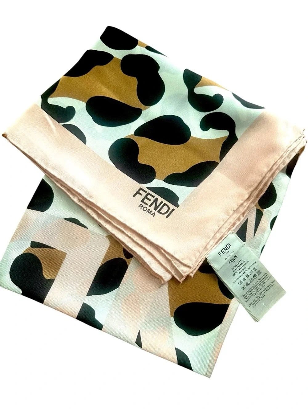 Fendi luxurious authentic